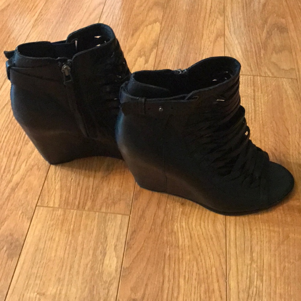 Dolce Vita Wedge